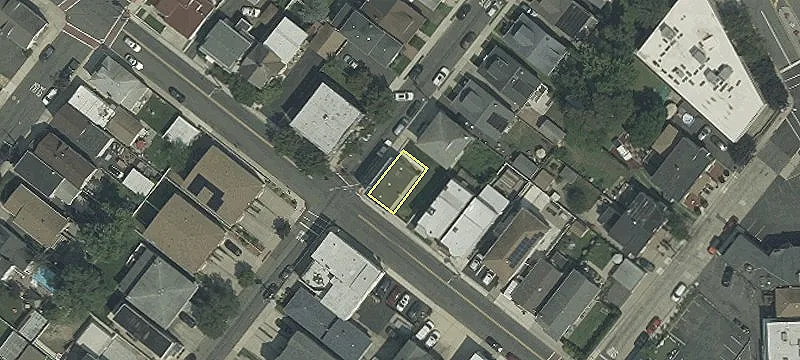 174 Frnt St