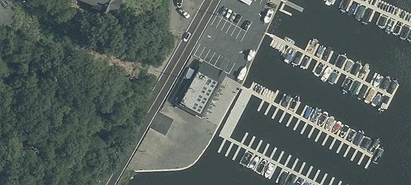322 Lakeside Rd