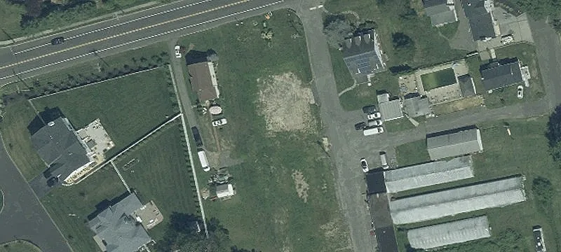 196 Monmouth Blvd
