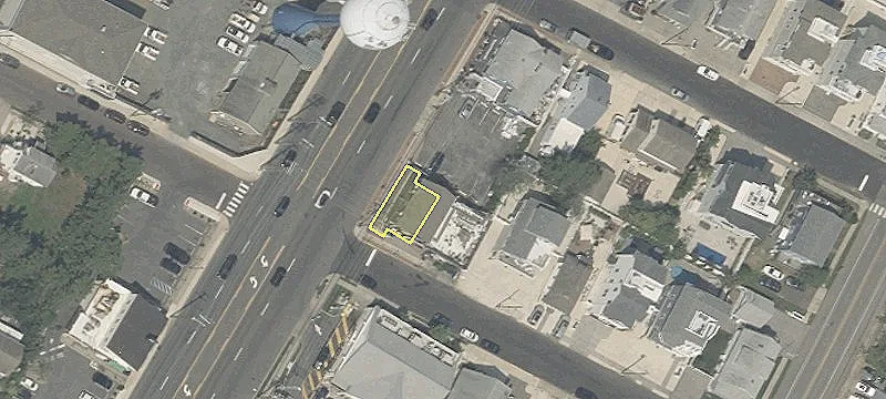 13015 Long Bch Blvd