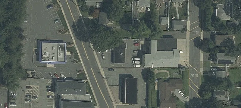 681 Riv Rd