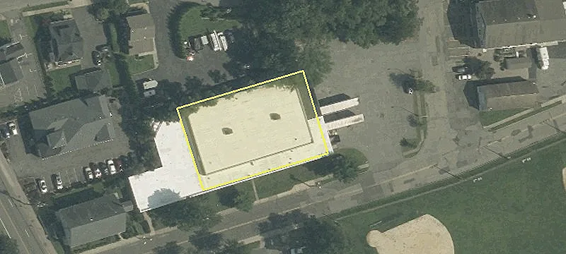 35 Taylor Dr