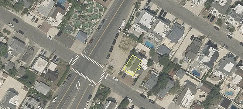 1008 Long Bch Blvd