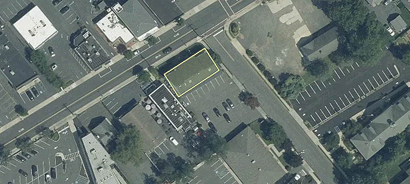612 Riv Rd