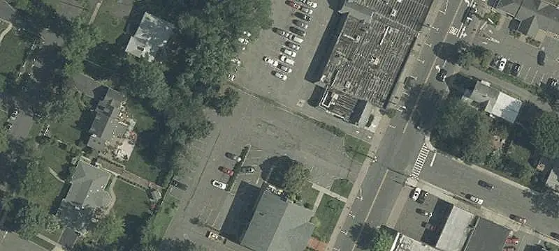 863 Mtn Ave