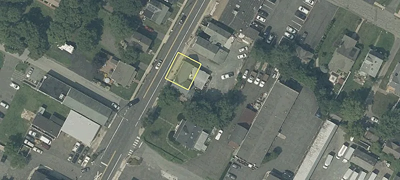 148 Main St