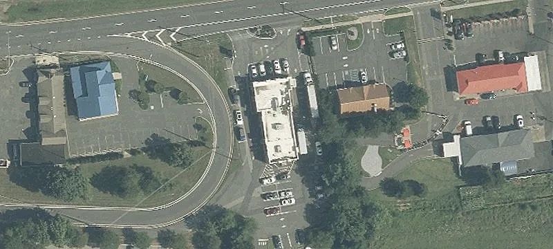 135 State Rte 33