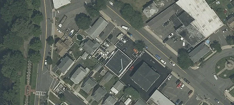 952 Paterson Ave