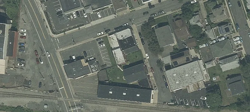 16 Smt Ave