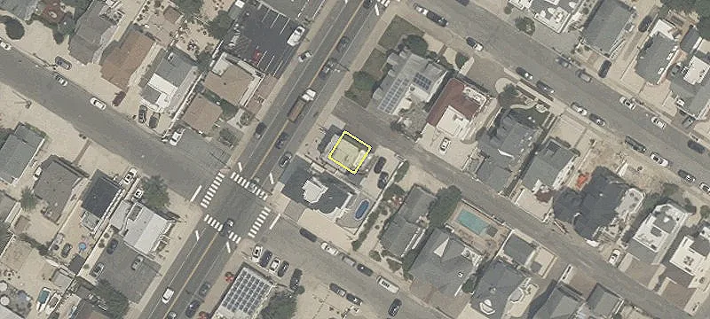 2106 Long Bch Blvd