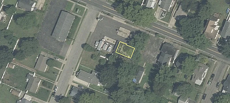 1100 Hessian Ave