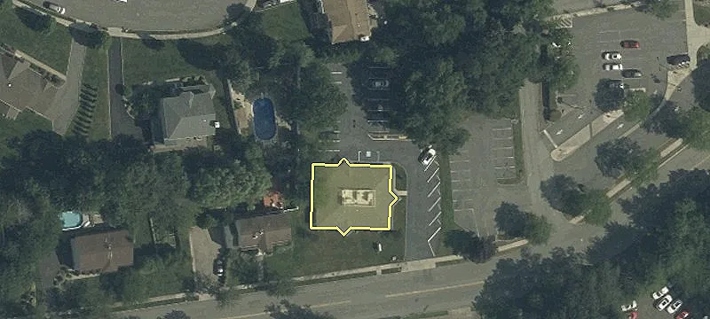 95 Packanack Lk Rd