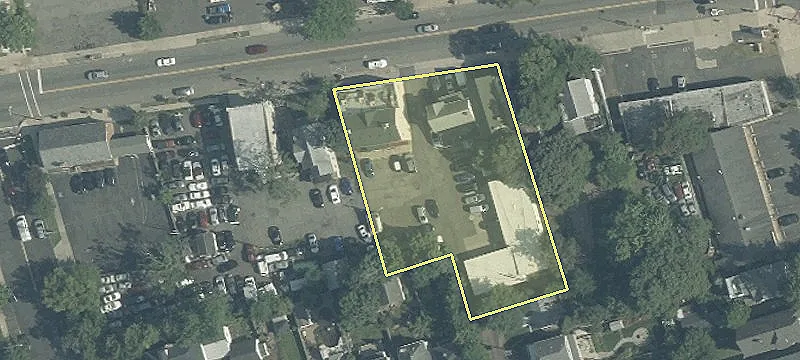 120-124 Raritan Ave, Unit 124