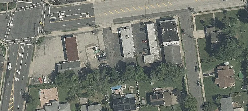 1060 Maple Ave