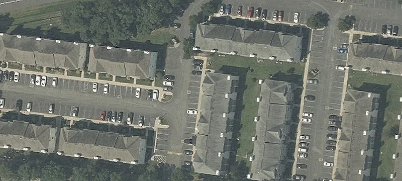 2702 Hickory Ct, Unit 2712