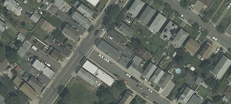 130 Locust Ave