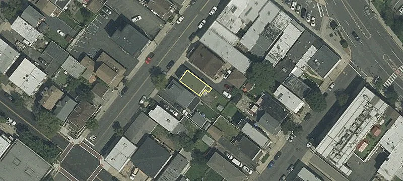 766 Humboldt St