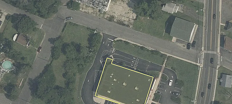 1501 Bayshore Rd