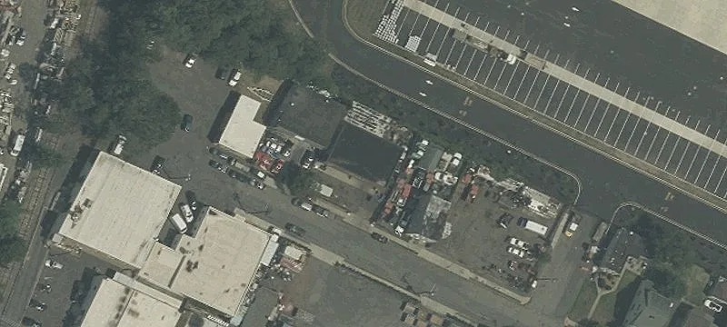 106 Roosevelt Ave