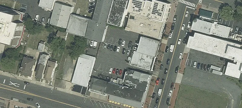 707 Main St