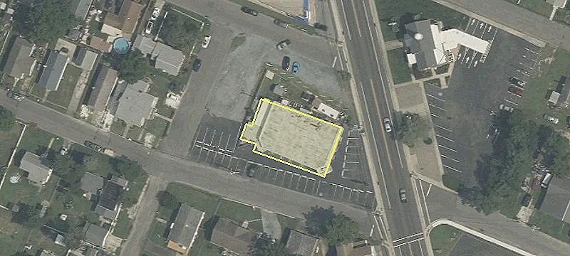 1075 Bayshore Rd