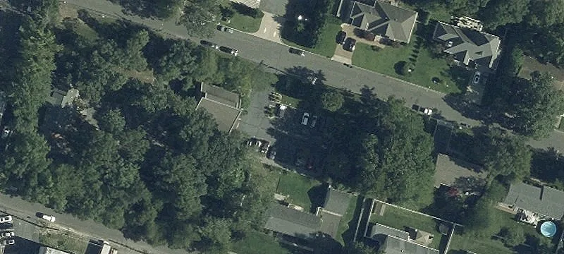 1300 Allenhurst Ave