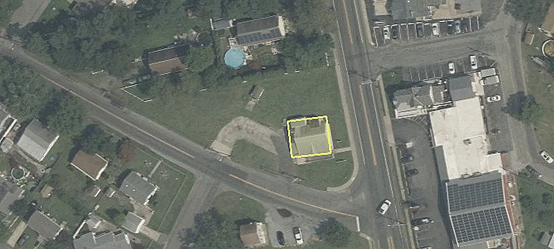 1 Wildwood Ave