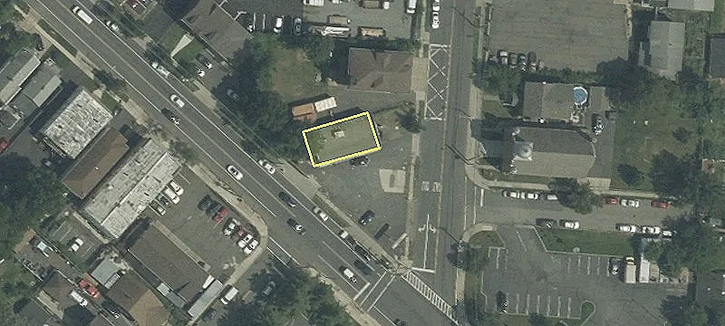 669 Broad St, Unit 677