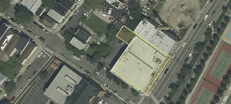 10-12 Un St, Unit 12