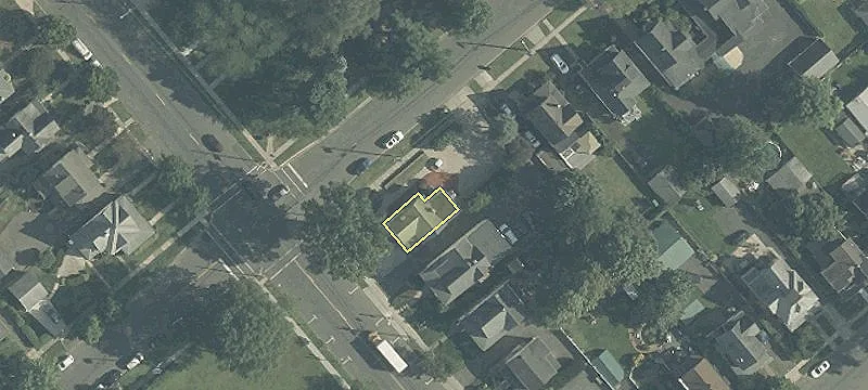 220 Washington Ave