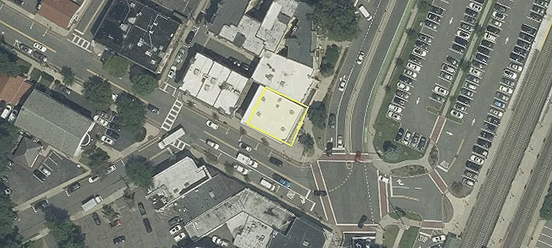 2-4 Garber Sq