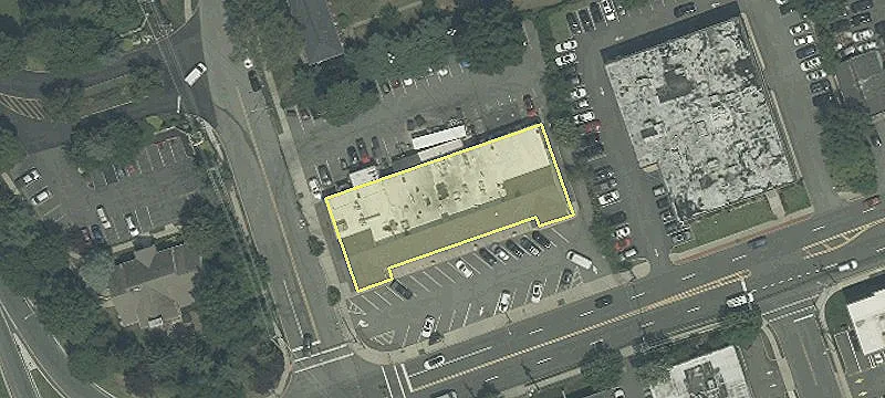 19 Fair Lawn Pkwy1-15