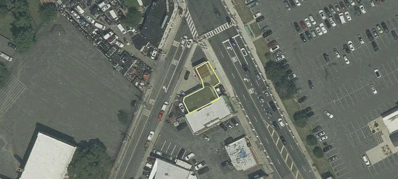 130 Bloomfield Ave
