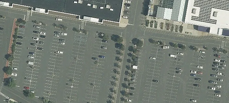15 Woodbridge Ctr Dr, Unit 57