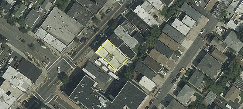 152 Anderson Ave