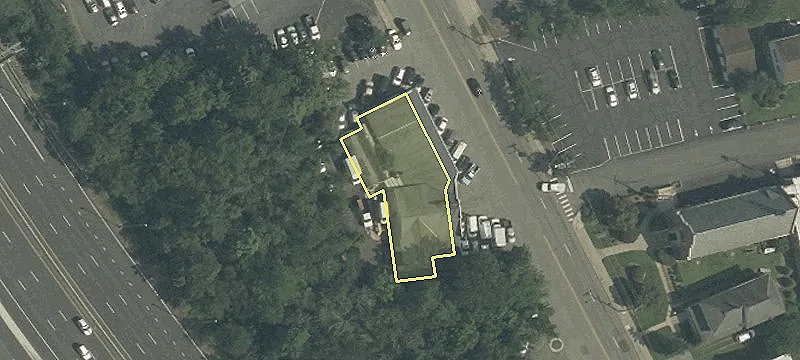 11 Mountainview Blvd