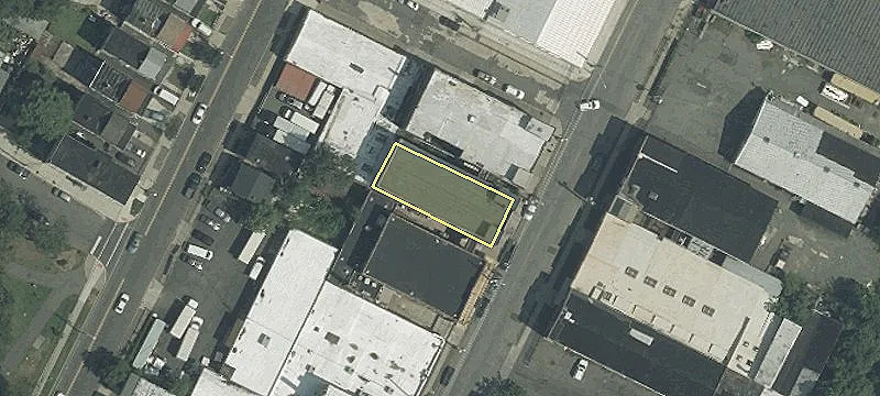 123 Coit St