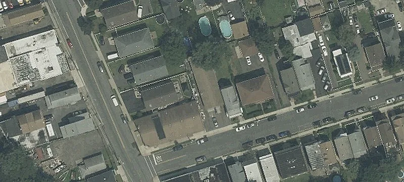 9 Grand St