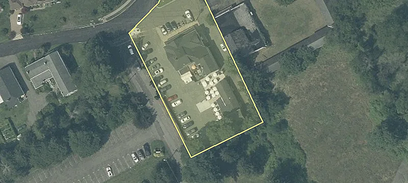 102 Woodfern Rd