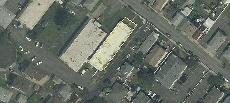 256 Garibaldi Ave