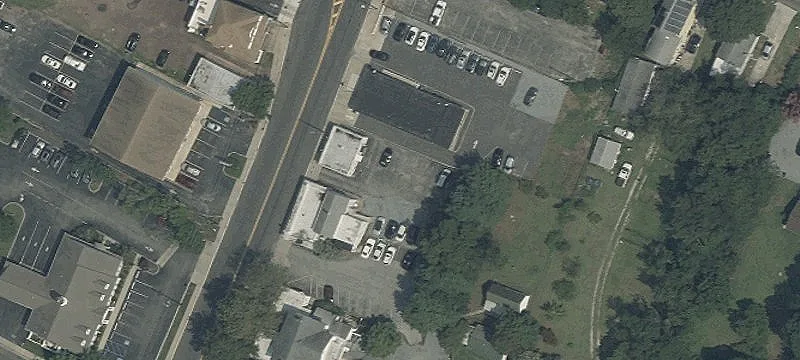 12 Main St