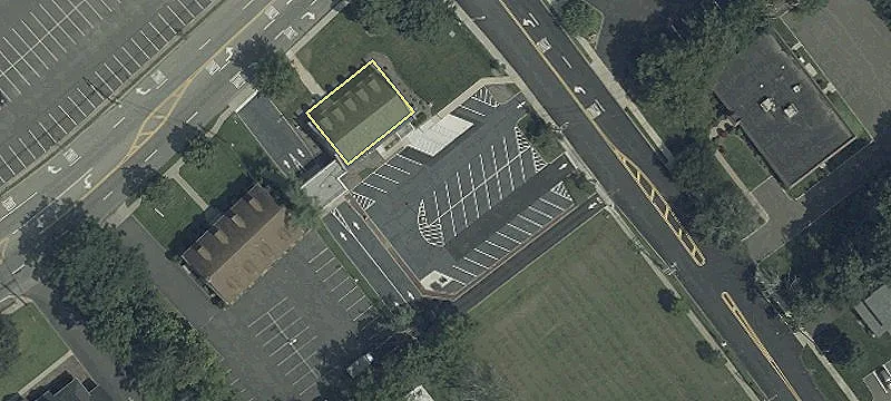 211 Old Tappan Rd