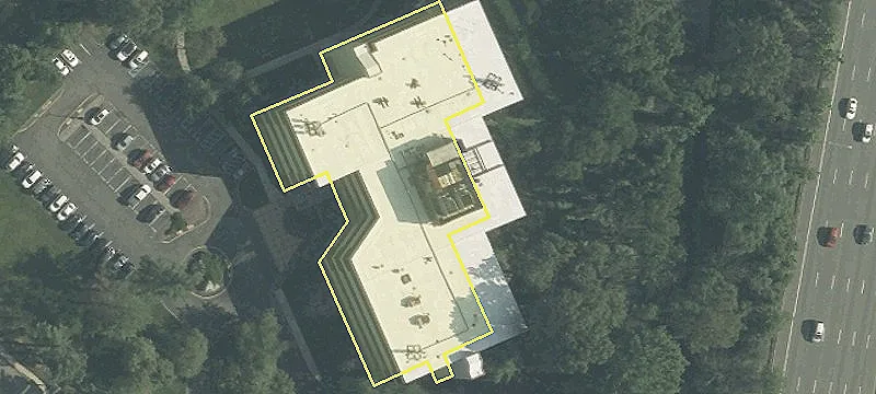 240 Cedar Knls Rd