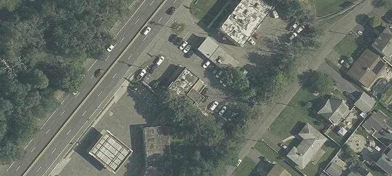 2048 Us Hwy 22