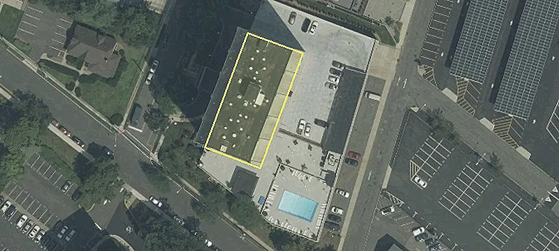 130 Overlook Ave