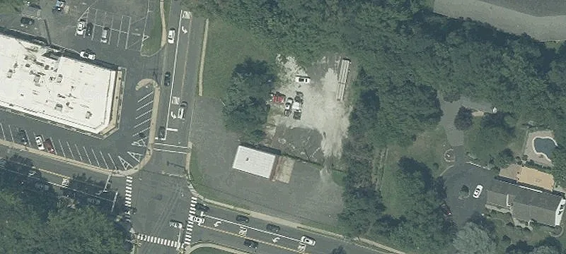 494 Middle Rd