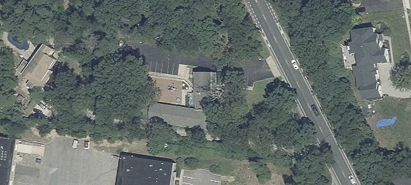104 Cooper Rd