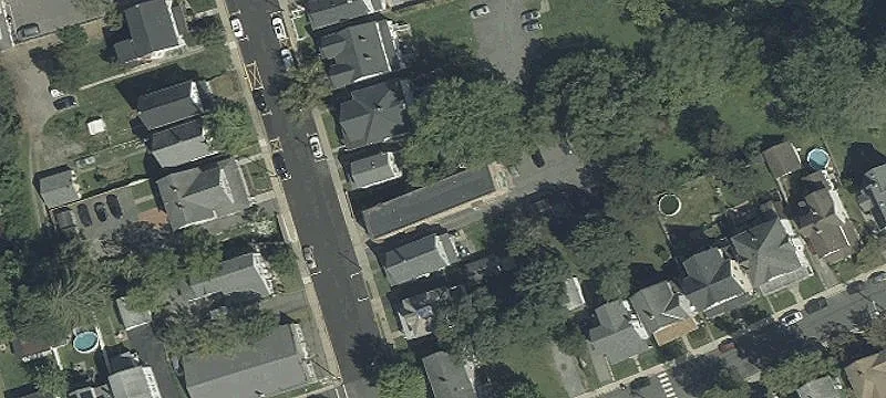 44 Broad St
