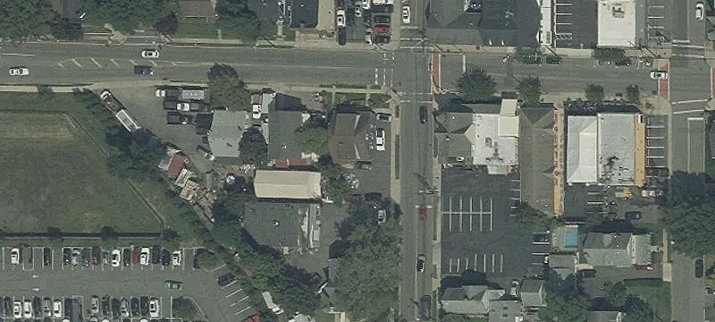 194 Main St