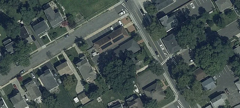 93 Riv Rd